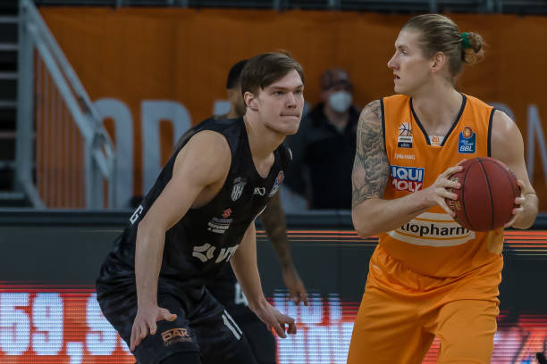 智慧与实力 智慧与实力