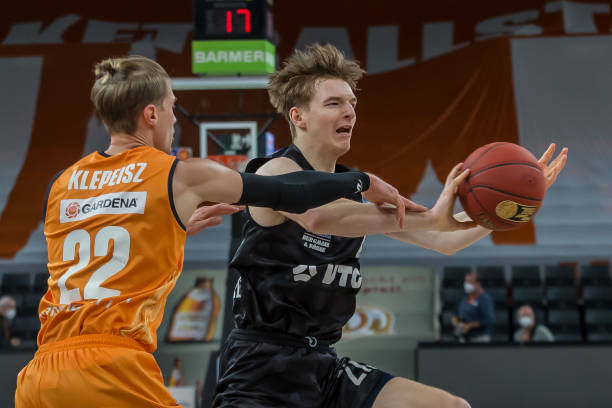 然而本场排 然而本场排