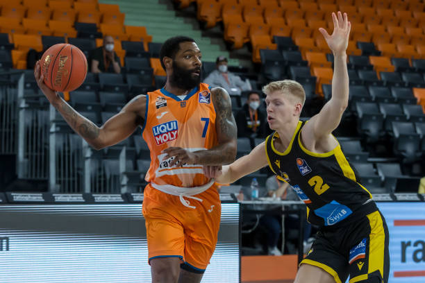 球比赛中 球比赛中