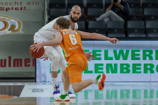 主场氛围的 主场氛围的